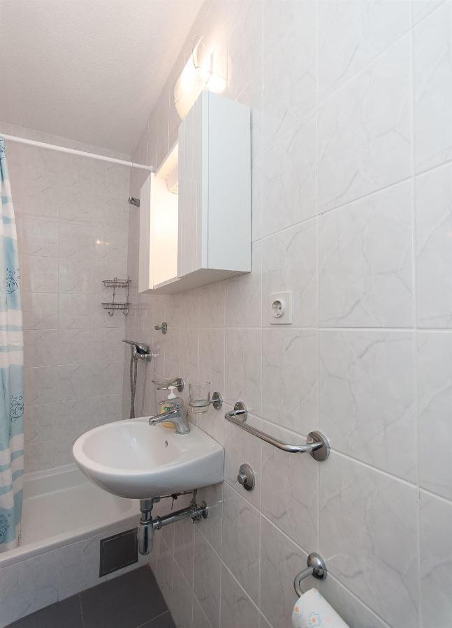Apartments Zorica Tučepi Exterior foto